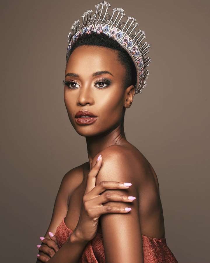 10 Pesona Zozibini Tunzi, Miss Universe 2019 dari Afrika Selatan