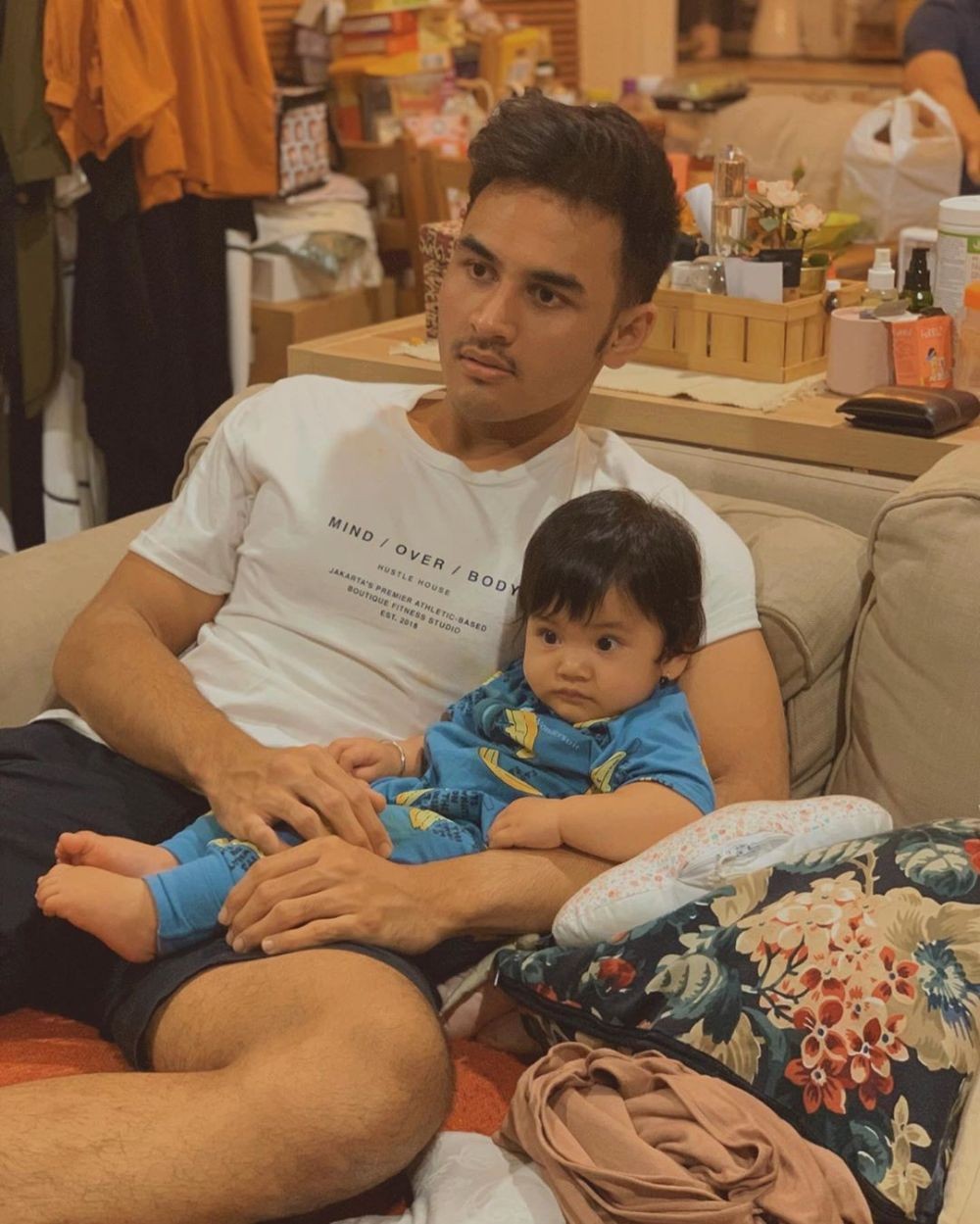 Seperti Bapak dan Anak, 10 Potret Kompak Marco Ivanos & Freya Kayonna