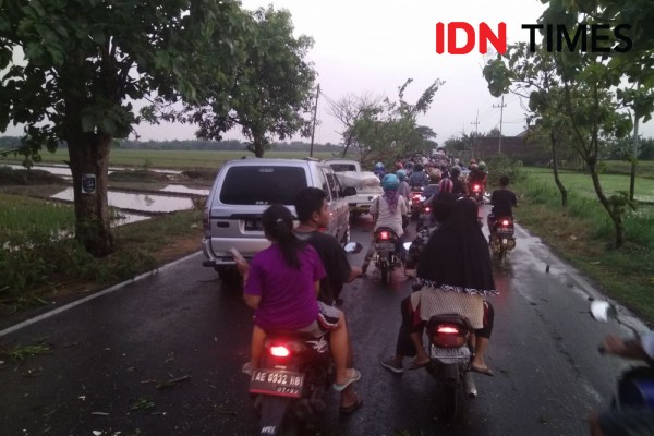 Angin Kencang Landa Dua Wilayah Kecamatan di Kabupaten Madiun
