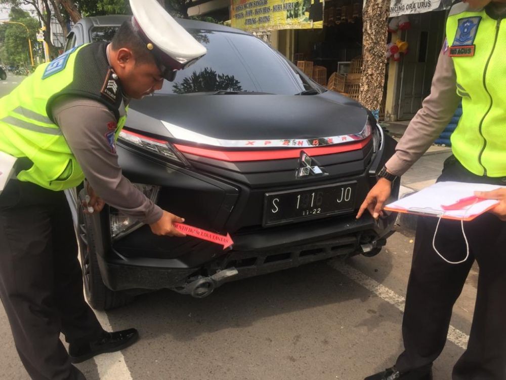 Sekretaris Pribadi Bupati Lamongan Tabrak Petani Hingga Tewas