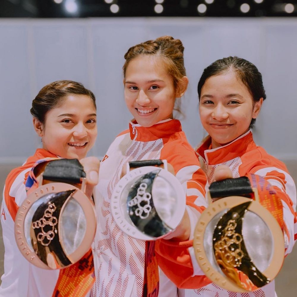 Karateka Andalan Sulsel Krisda Putri Raih Emas di SEAKF 2022