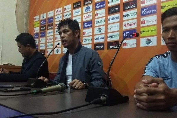 Nil Maizar Berharap Persela Mampu Raih Kemenangan di Dua Laga Tersisa