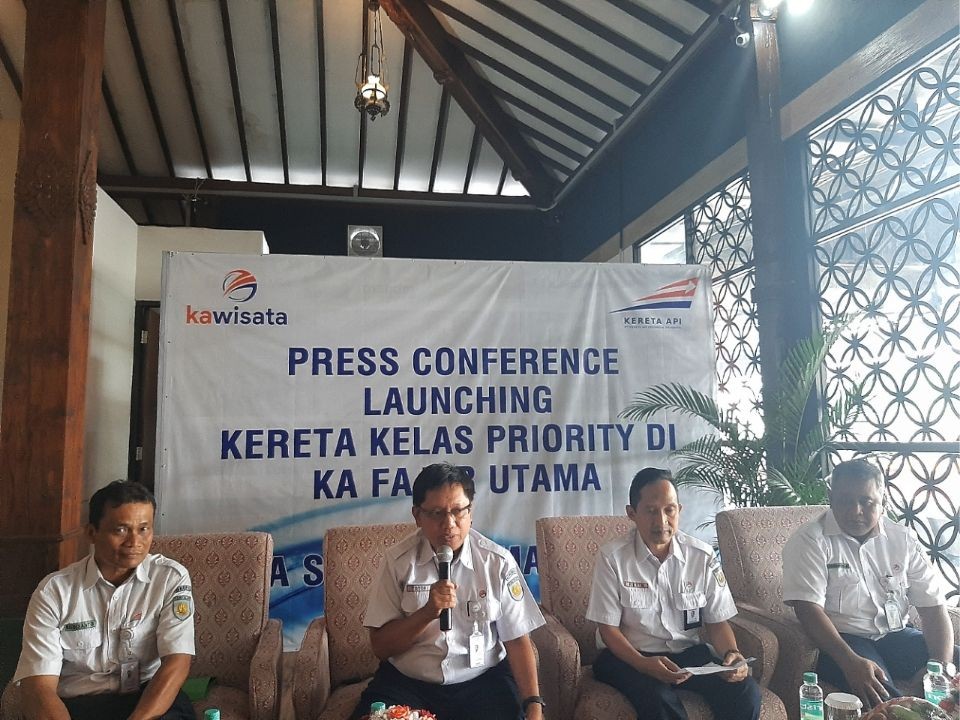Pengin Plesiran ke Yogyakarta, PT KAI Hadirkan Kereta Wisata Mewah 