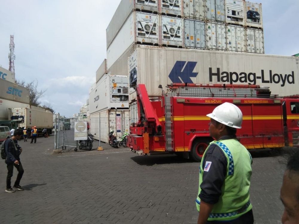 Lupa Di-hand Rem, Seorang Sopir Tewas Tergencet Truknya Sendiri