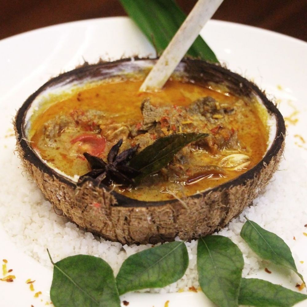 10 Makanan Khas Indonesia yang Dipengaruhi Budaya India | Dewan
