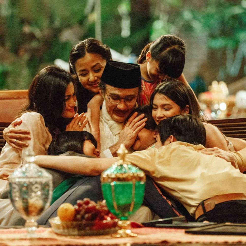 Review Film Habibie Ainun 3 Ceritakan Masa Lalu Ainun