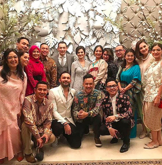 Digelar Tertutup, 10 Potret Artis di Nikahan Cut Tari & Richard Kevin