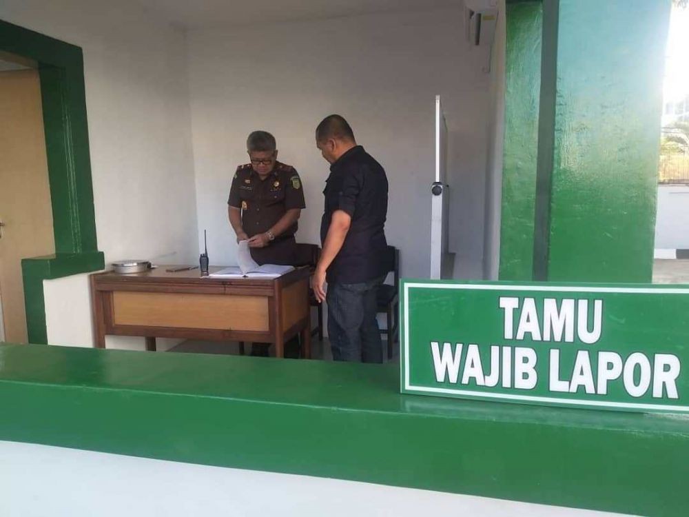 Jadi Tersangka, Camat di Makassar Dijebloskan ke Penjara