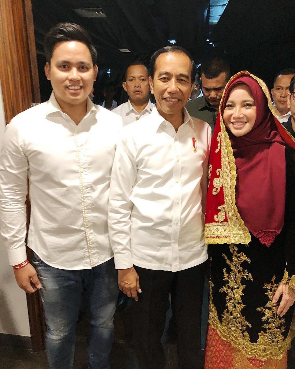 Positif Hamil, 10 Potret Bahagia Chacha Frederica dan Dico Ganinduto