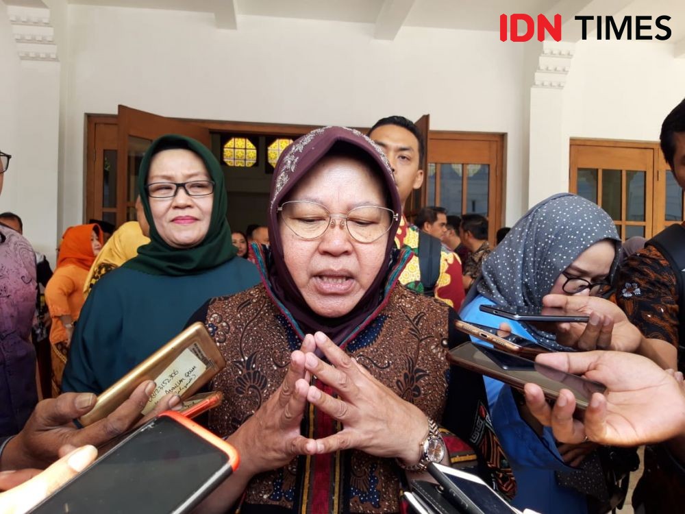 Fraksi PDIP DPRD DKI ke Surabaya, Sinyal Risma Ikut Pilkada DKI 2022?