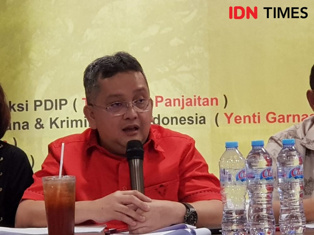 Gak Hargai Megawati, Ketua DPC PDIP Solo Bela Ganjar, Bantah Trimedya
