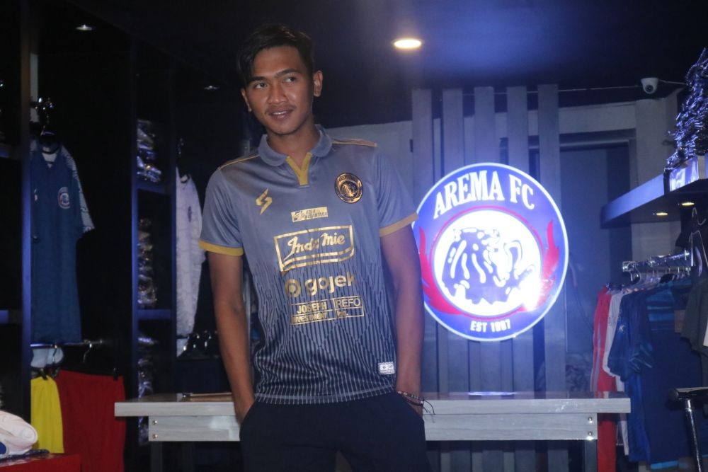 Jelang Akhir Liga 1, Arema FC Launching Jersey Ketiga Musim Depan