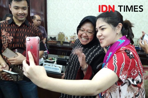 Kagum Kesuksesan Risma Bangun RTH, Tina Toon: Jakarta Gak Perlu Gengsi