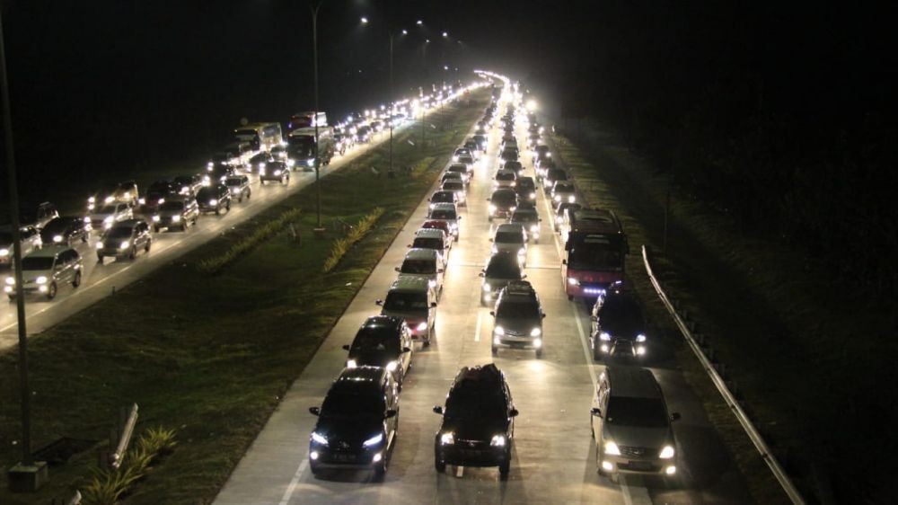 Diduga Mau Mudik, 555 Kendaraan di Merak Dipaksa Putar Balik