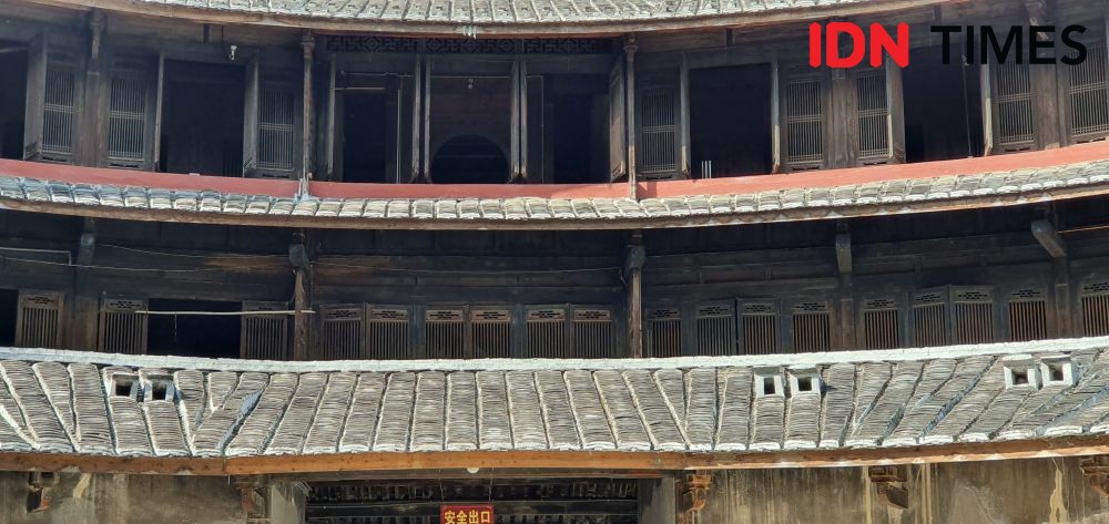 Arsitektur Unik ala Benteng, Rumah Bumi Suku Hakka Fujian Tulou