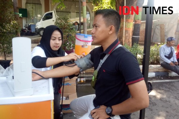 Jemput Pendonor, PMI Makassar Buka Posko Donor Darah di Car Free Day