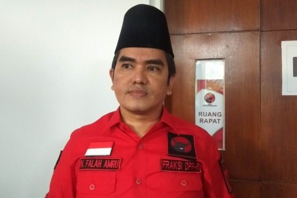 Warga Tuban Ditangkap Gara-gara Kilang, DPR Minta Pertamina Mediasi
