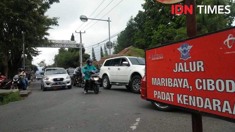 Ridwan Kamil Larang Takbir Keliling, Bersalaman ke Tetangga Tahan Dulu