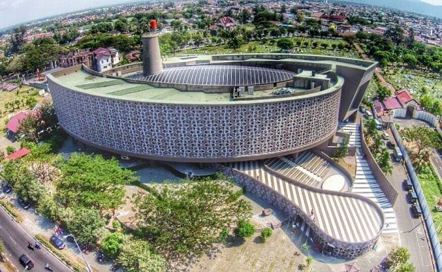 Ridwan Kamil, Menangis saat Desain Museum Tsunami dan Dapat Rp100 Juta