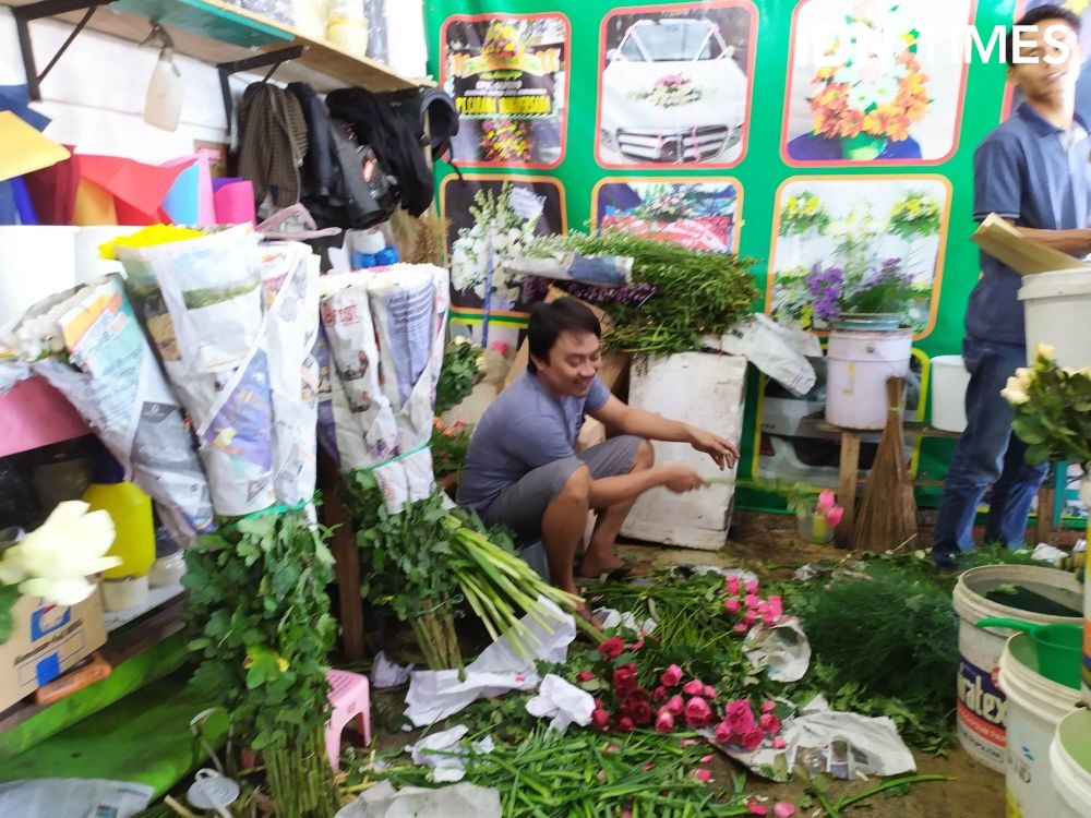 Momen Natal, Penjual Bunga Potong di Kotabaru Alami Lonjakan Pembeli