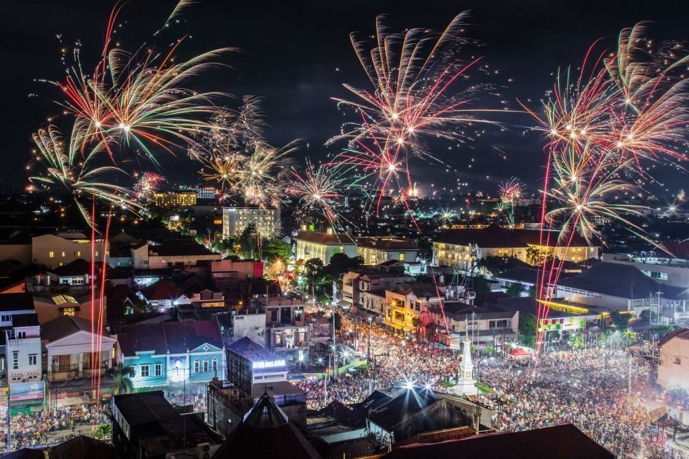 10 Tempat Merayakan Tahun Baru di Indonesia, Pusat Pesta Kembang Api