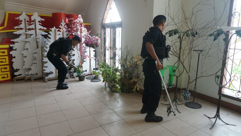 Pengamanan Natal, Polisi Minta Driver Ojol Tidak Masuk Halaman Gereja