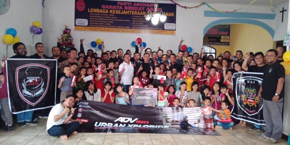 Komunitas Honda ADV150 Medan Rayakan Natal Bersama Anak Panti Asuhan