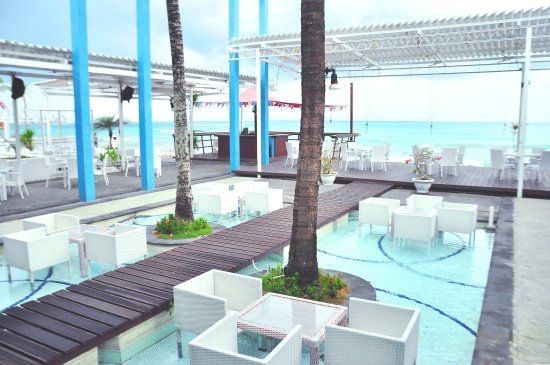 10 Rekomendasi Beach Club di Bali yang Paling Asyik dan Seru Banget