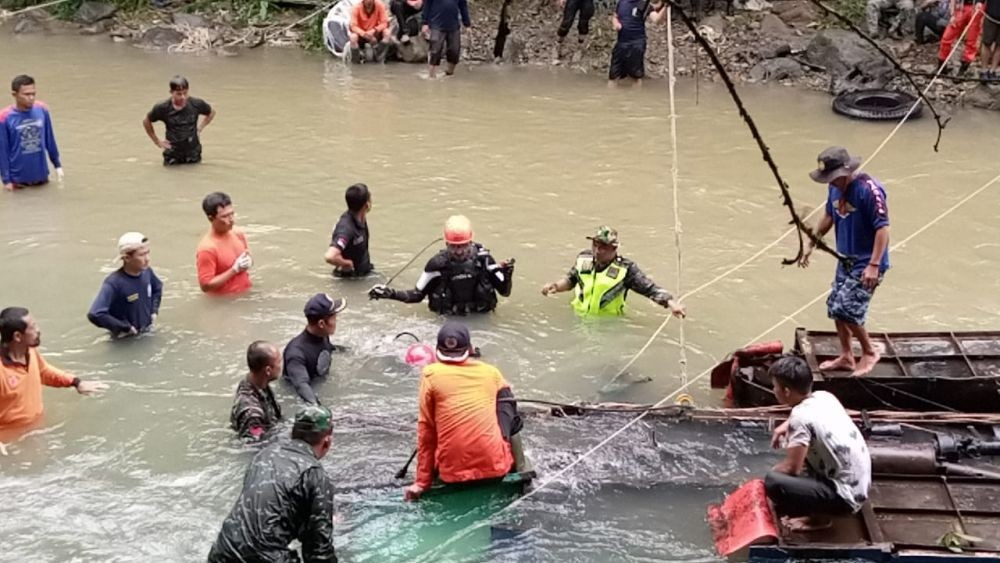 Pencarian Korban Bus Maut Sriwijaya Tetap Dilakukan hingga Pekan Depan