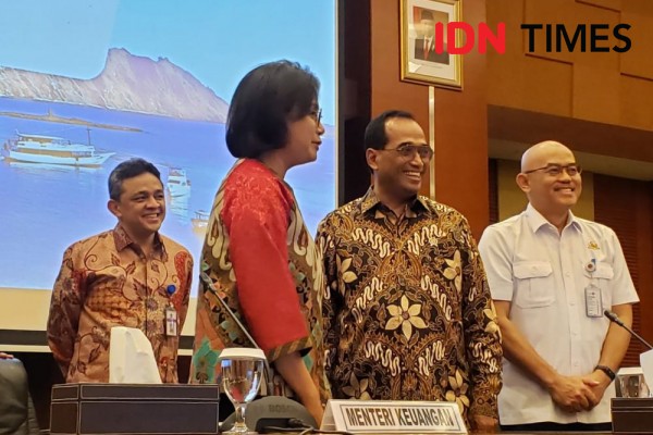 Pemerintah Siap Lelang Bandara Sam Ratulangi dan Singkawang ke Swasta