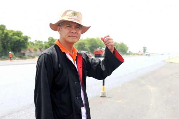 Tolak Undangan Semen Gresik Rembang, Ganjar Ungkap Alasannya ke Jokowi