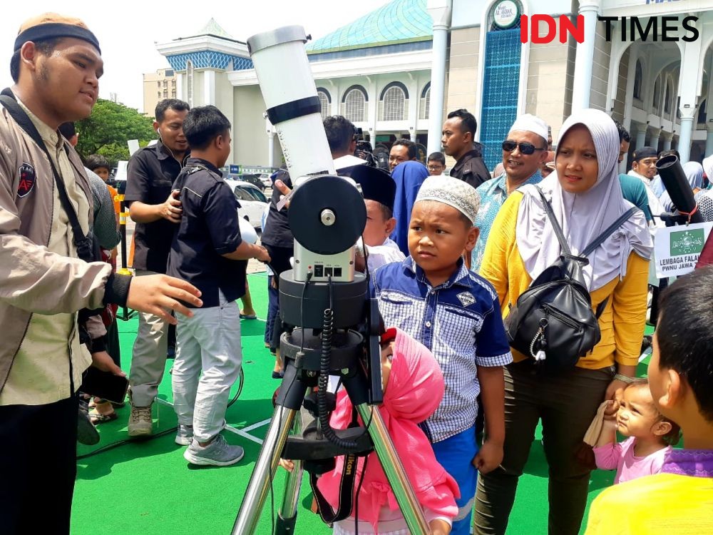 Surabaya Ternyata Alami Gerhana Matahari 73,8 Persen