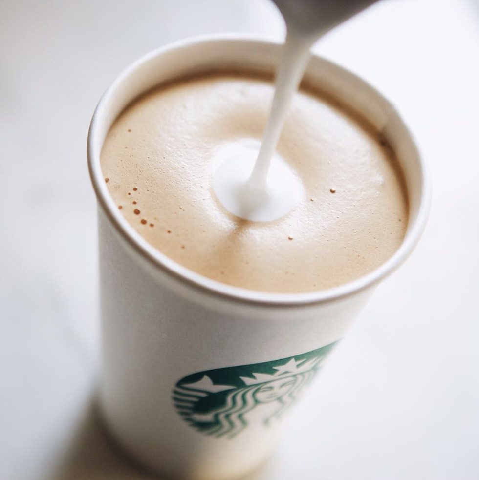 10 Minuman yang Paling Laris di Starbucks, Sudah Coba?