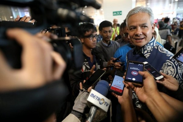 500 Kepala Sekolah Jateng Ketakutan Akibat Stiker Antikorupsi Ganjar