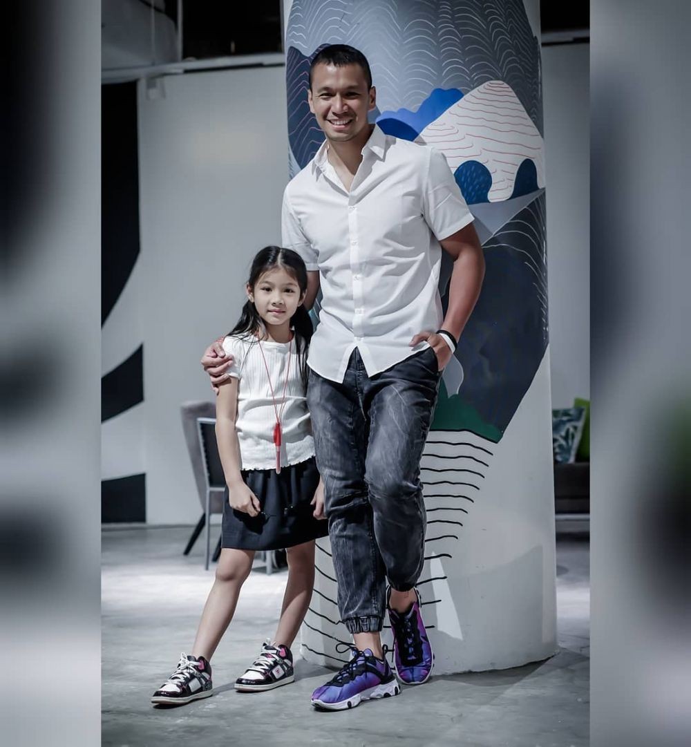 Makin Awet Muda! Ini 10 Potret Berwibawa Samuel Rizal di Usia 39