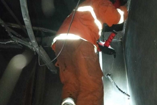 Lepas Regulator dari Tabung LPG, 5 Pekerja Restoran Tersambar Api
