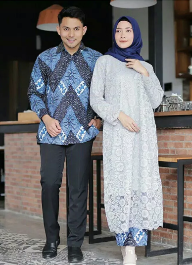 Serasi dan Kompak, 10 Referensi Kebaya Couple di Bawah Rp500 ribu