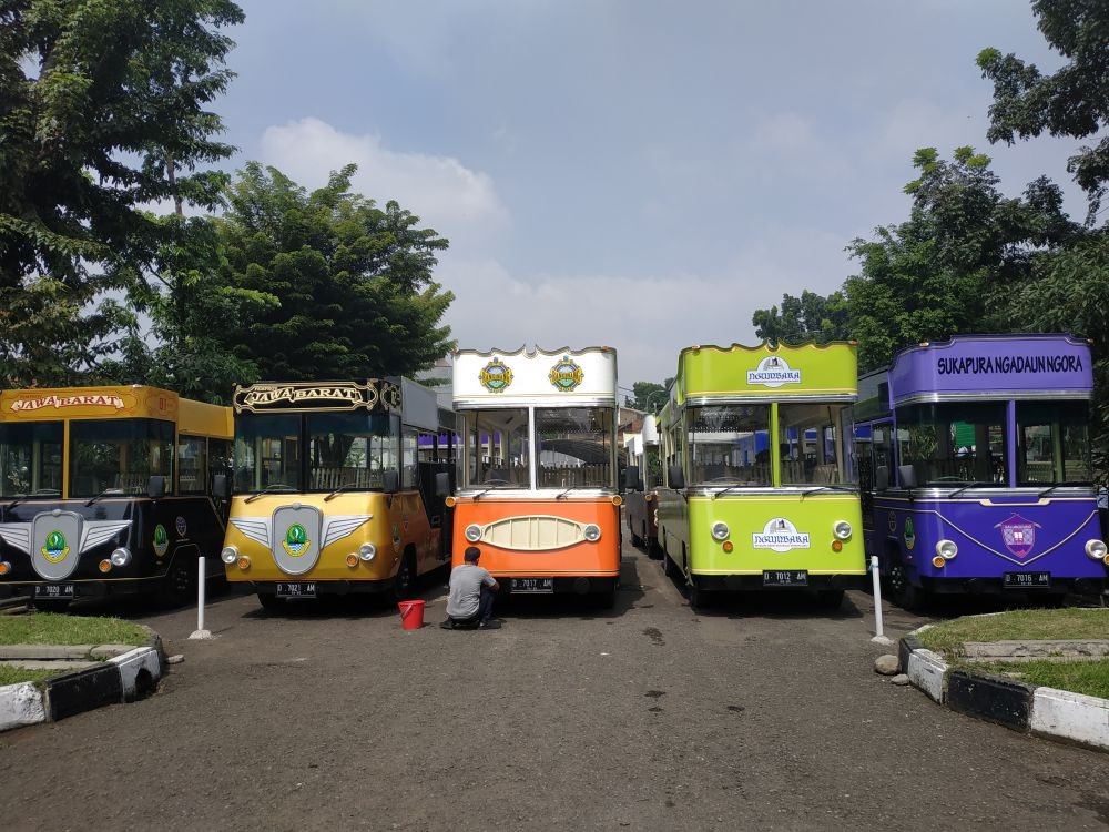 30 Bus Pariwisata Baru Disebar ke 27 Kabupaten/Kota di Jabar