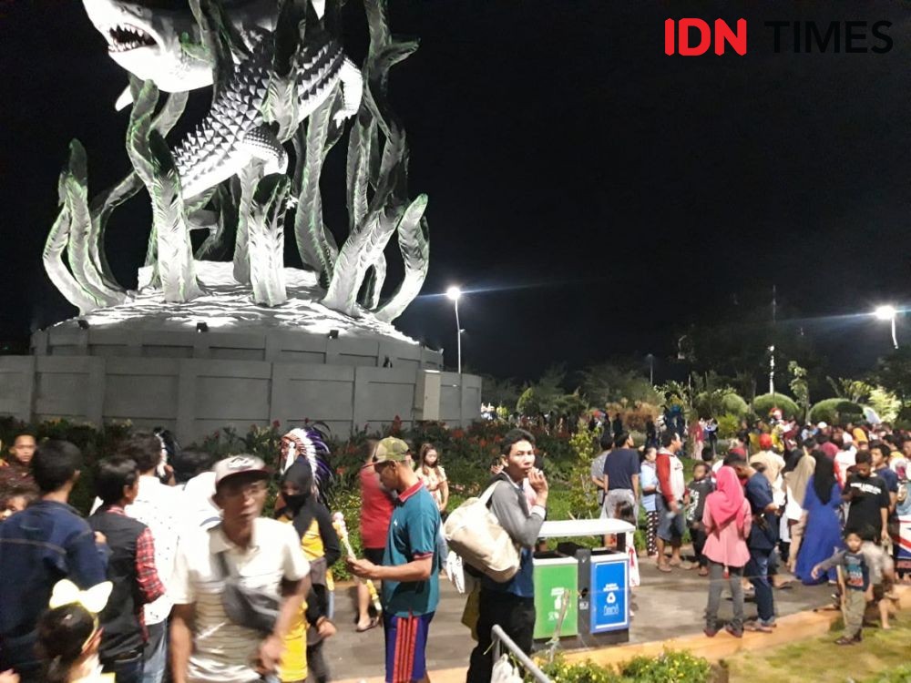 Dua Jam Jelang Tahun Baru 2020, Surabaya Masih Sepi