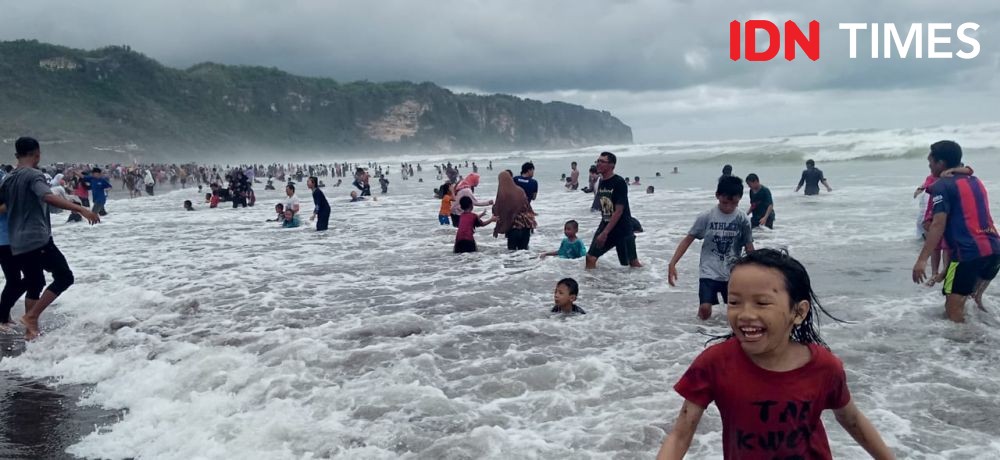 ‎DPRD Bantul Minta Tiket Retribusi Wisata Pantai Selatan Dinaikkan 
