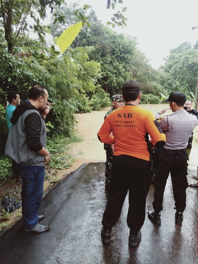 8 Orang Hilang Akibat Banjir Bandang dan Longsor di Lebak Banten