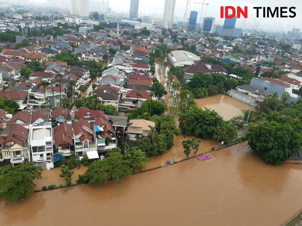 Imbas Banjir Jakarta, Sembilan Kereta Terlambat Tiba di Stasiun Madiun