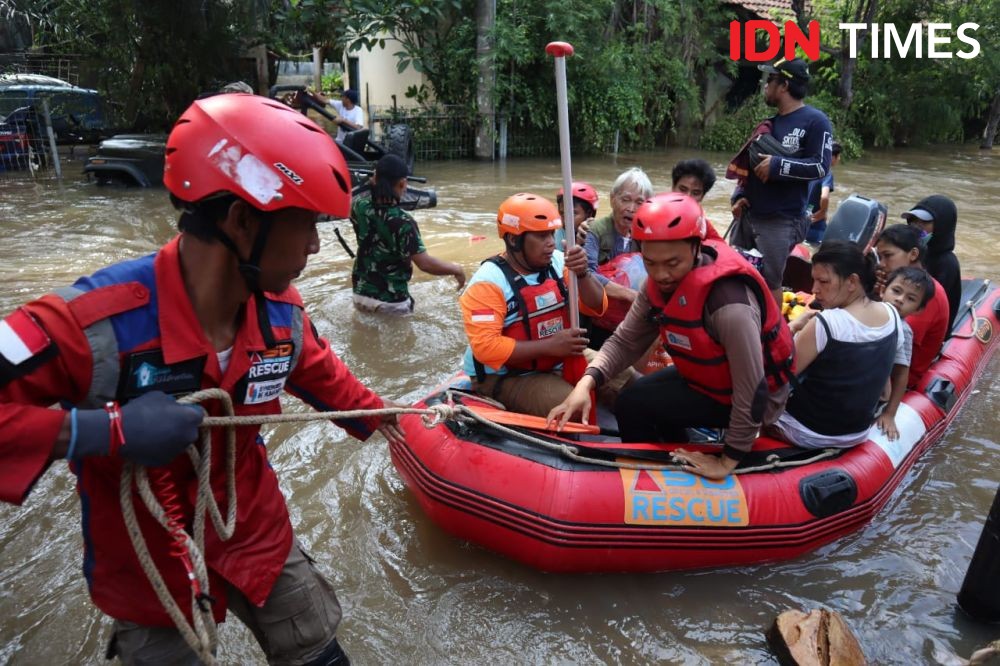 Masuki Musim Hujan, BPBD Kota Tangerang Siagakan 300 Personel