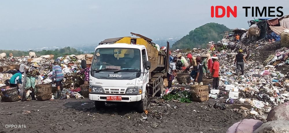 Warga Canden Bantul Tolak Rencana Pembangunan Tempat Pembuangan Sampah