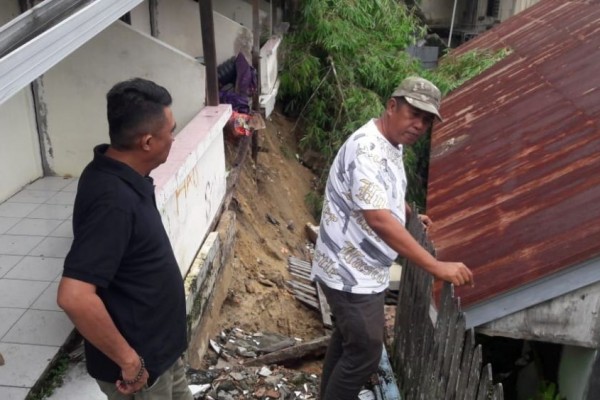 Hujan Deras di Awal Tahun, Longsor Terjadi di Balikpapan