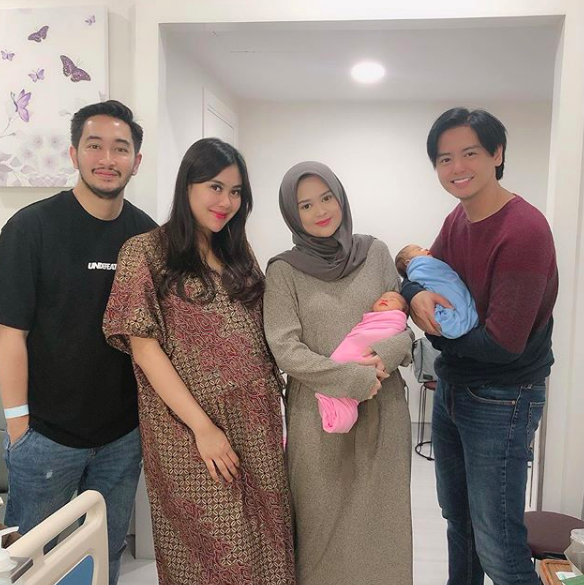 Jadi Bayi Kembar Paling Hits, 10 Artis yang Jenguk Anak Syahnaz & Jeje