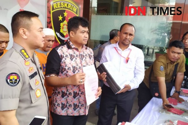 Dua Kontraktor SD Ambruk Pasuruan Dilimpahkan ke Kejati Jatim