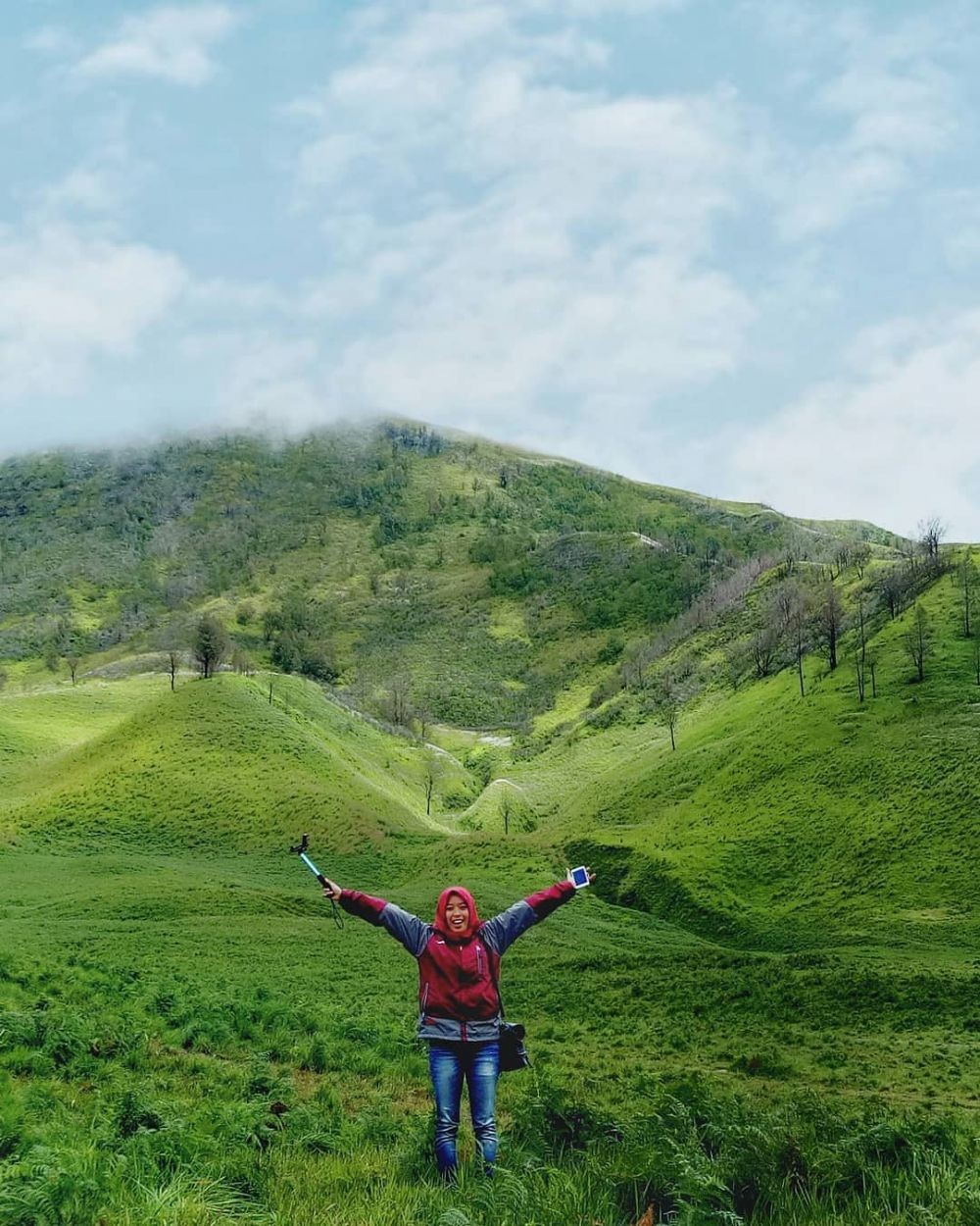8 Padang Savana Terbaik di Pulau Jawa yang Harus Masuk List Liburanmu