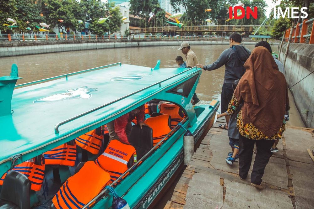 Perahu Kalimas Segera Buka, Bisa Jadi Rekomendasi Wisata Malam Hari 