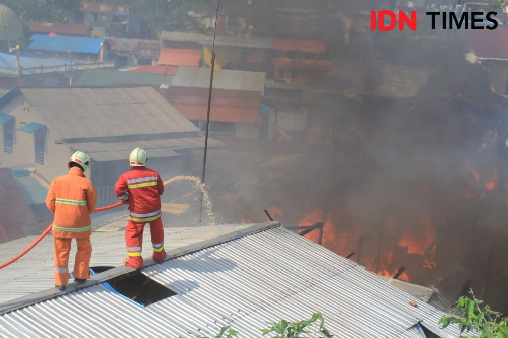Kebakaran Pom Mini di Kebumen, Korban Terbakar Lari Nyebur Sungai